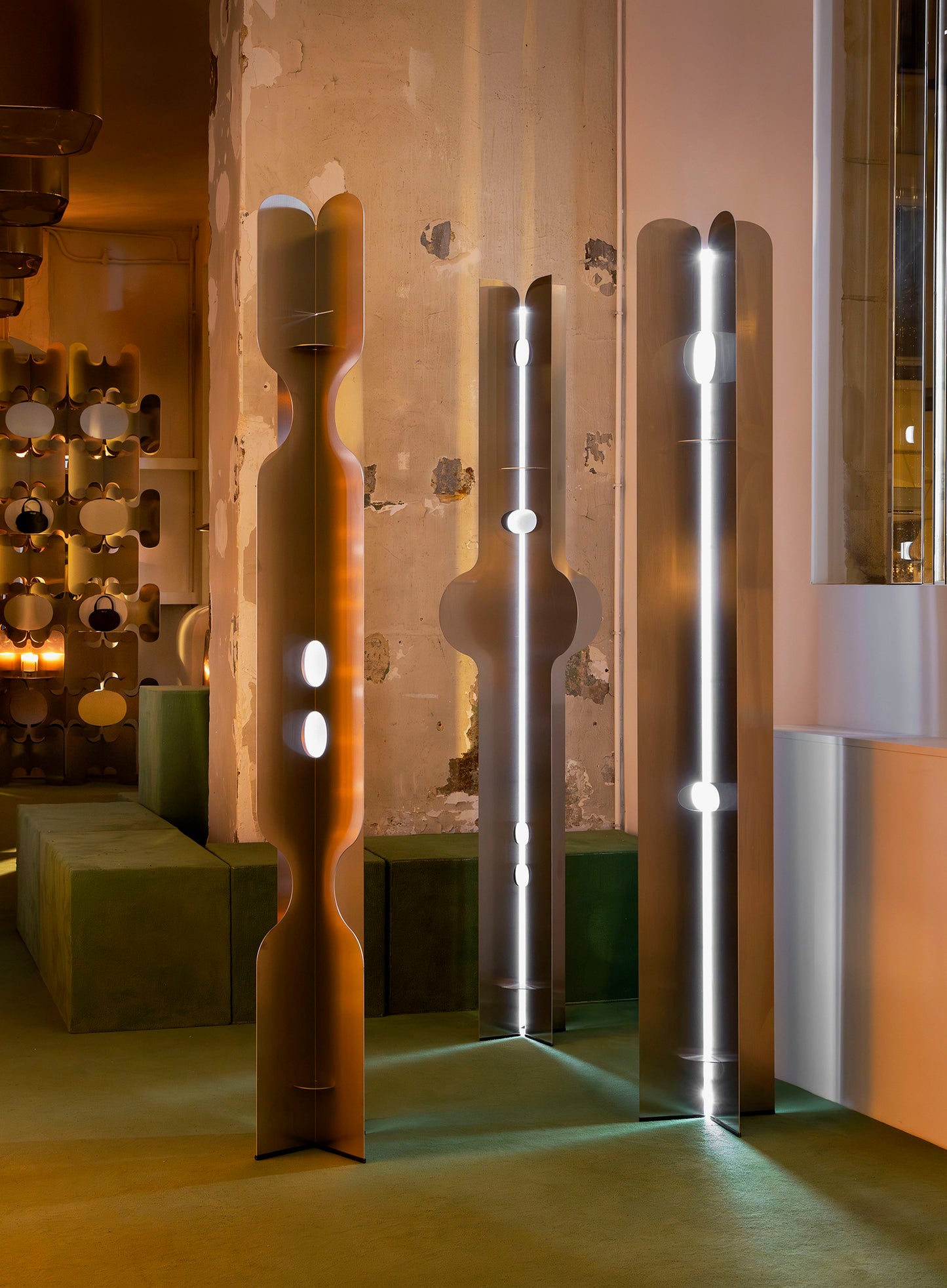 Totem Aurora 001A - METAL ALLUMINIUM - AMCA OVAL