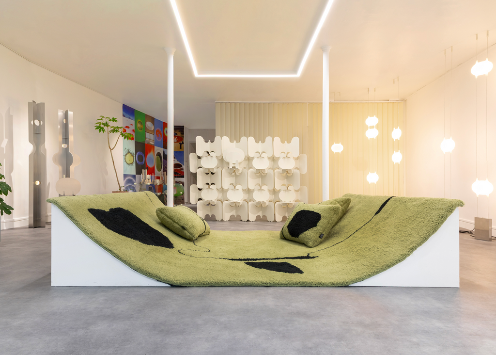 Amca Oval Play Space at galerie Vie Projects Paris