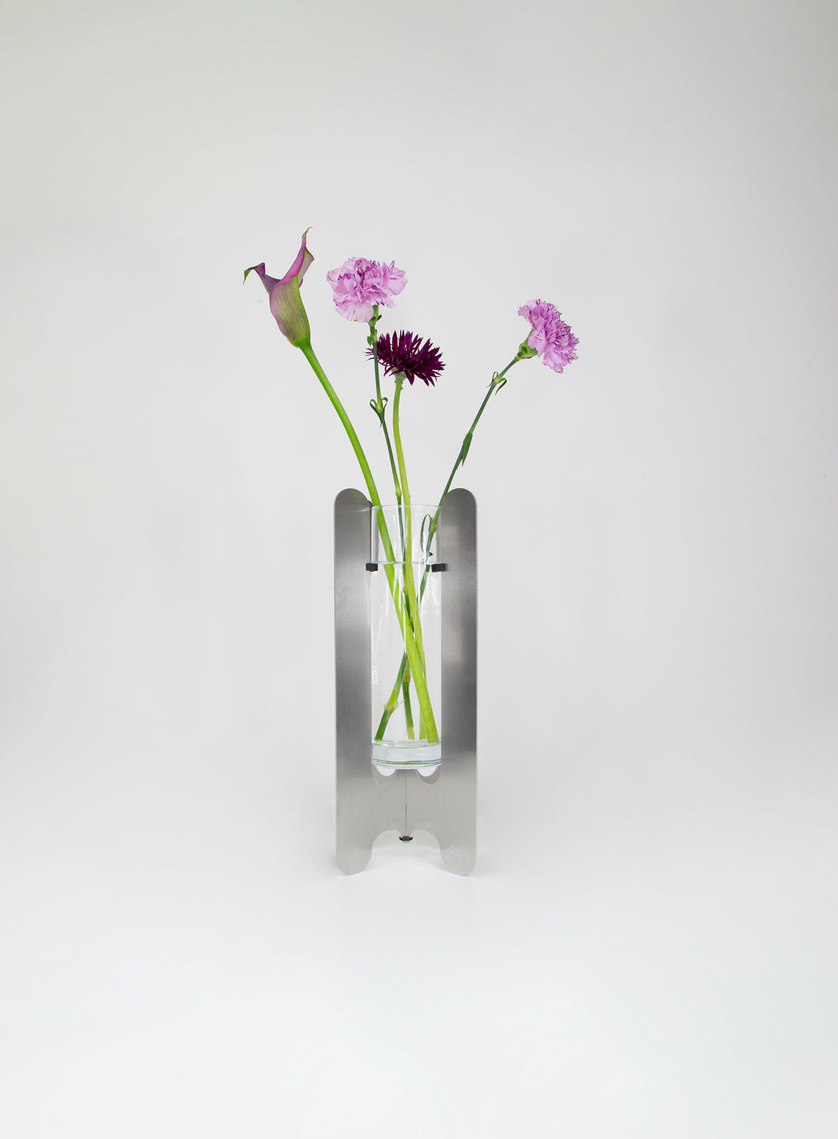 Modern flower vase by AMCA Oval — minimalist design, sculptural aluminium metal , creative interior design , collectible home decor.