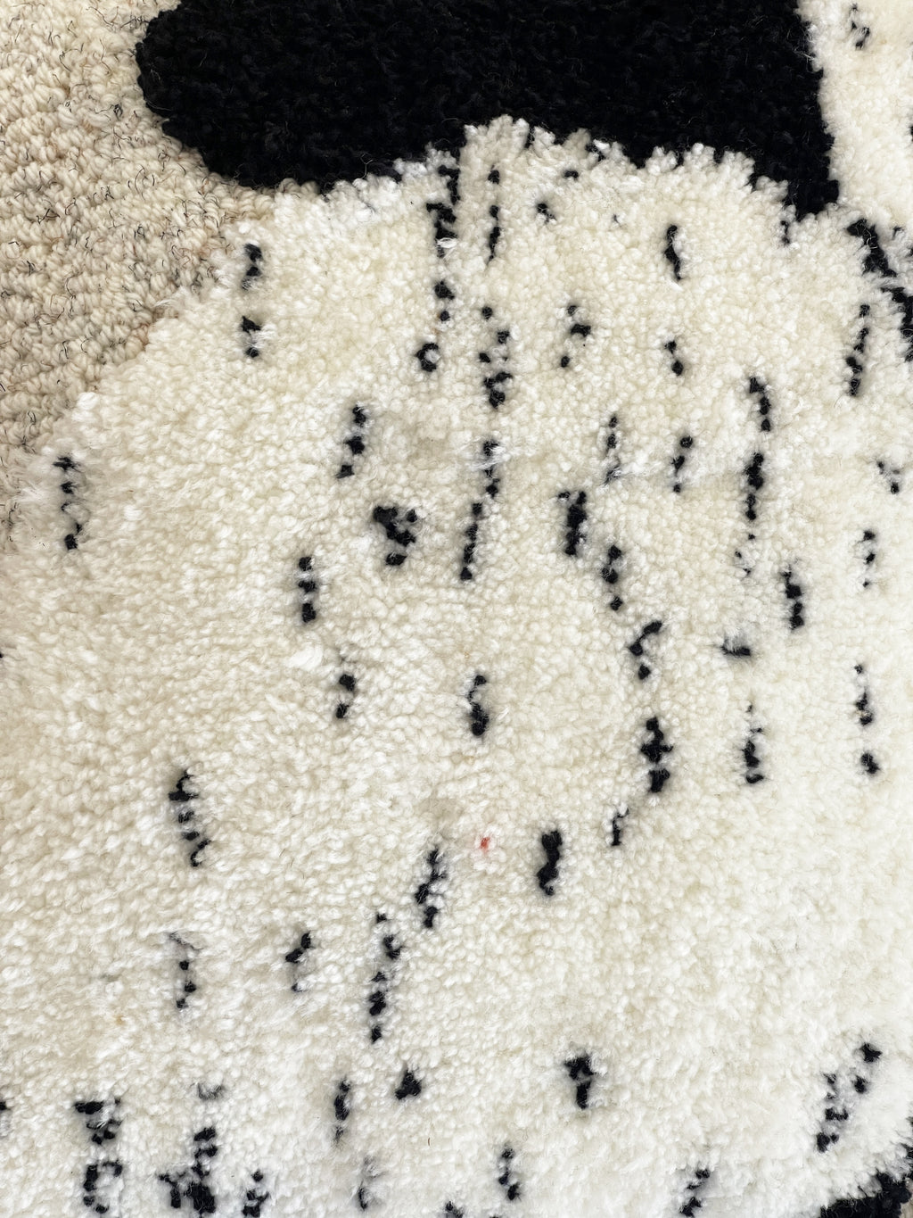 Coussin "Vibrations" : Stonescape - COUSSIN - AMCA OVAL