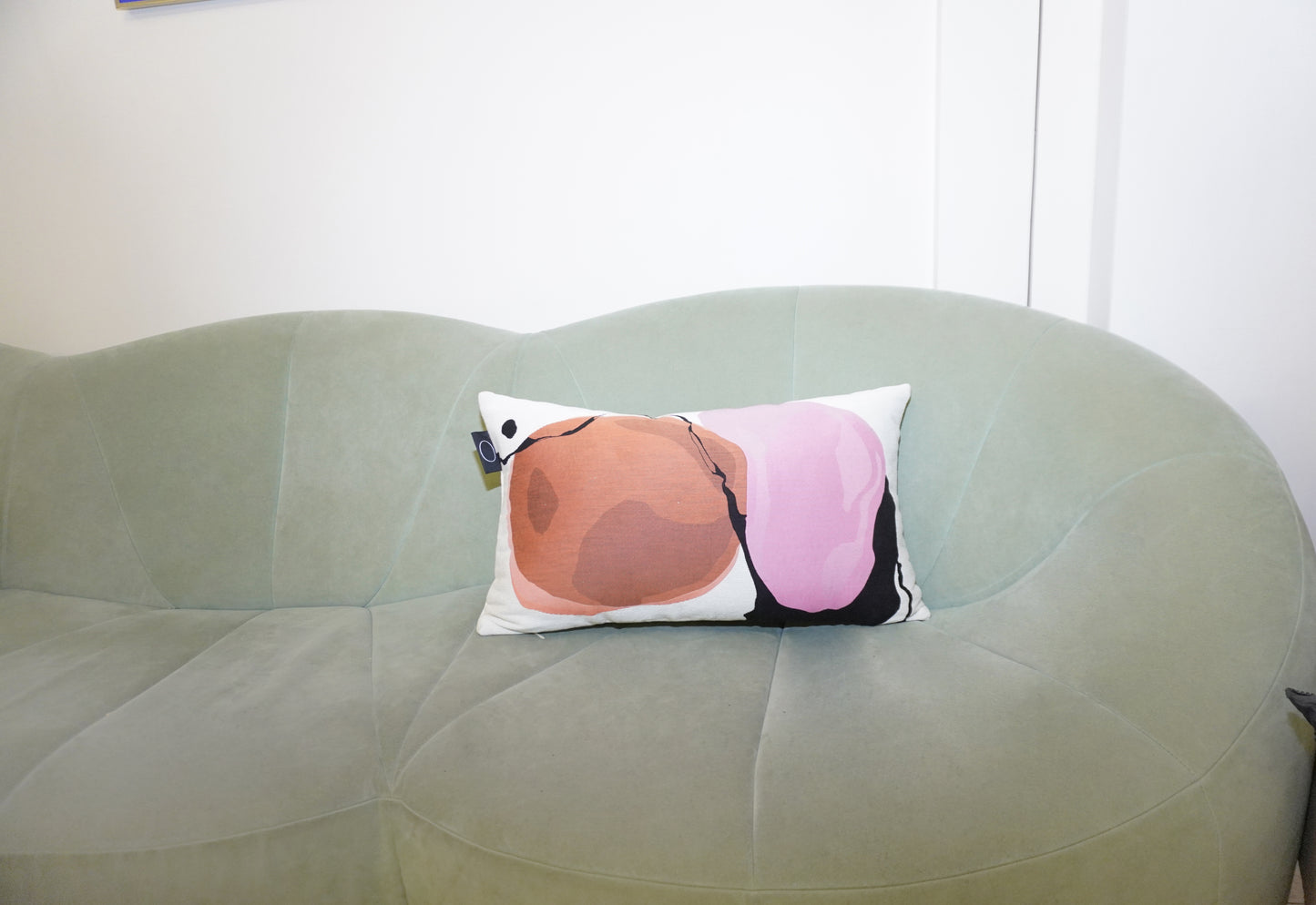 WOVEN CUSHION "VIBRATIONS": CANDYSCAPE